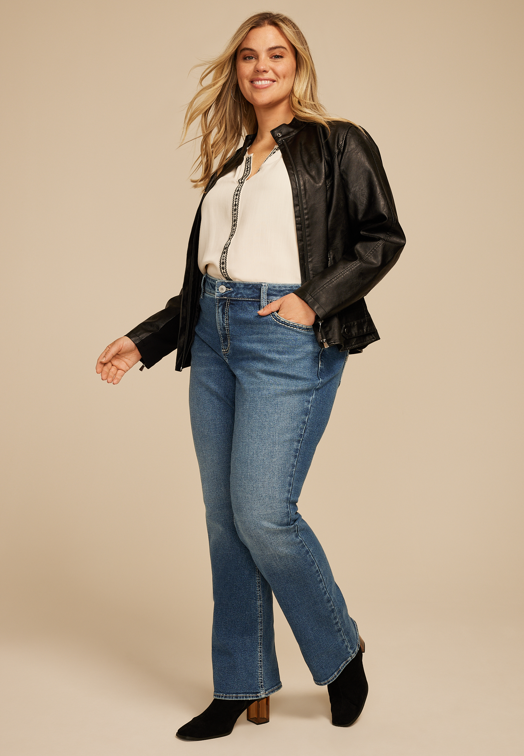Plus Size Silver Jeans Co.® Elyse Vintage Thick Stitch Mid Rise Bootcut Jean