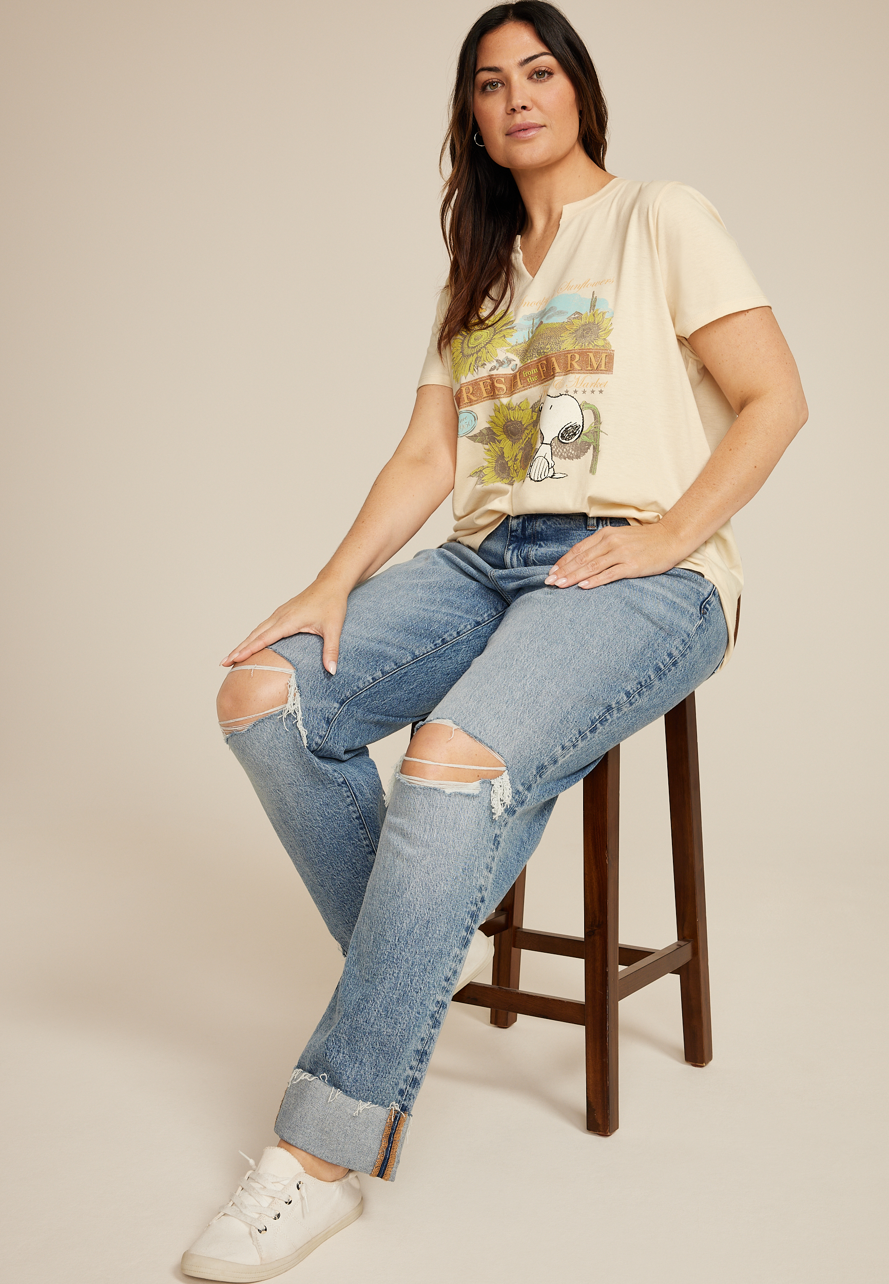 Plus Size Peanuts Snoopy Sunflower Classic Fit Graphic Tee, , large