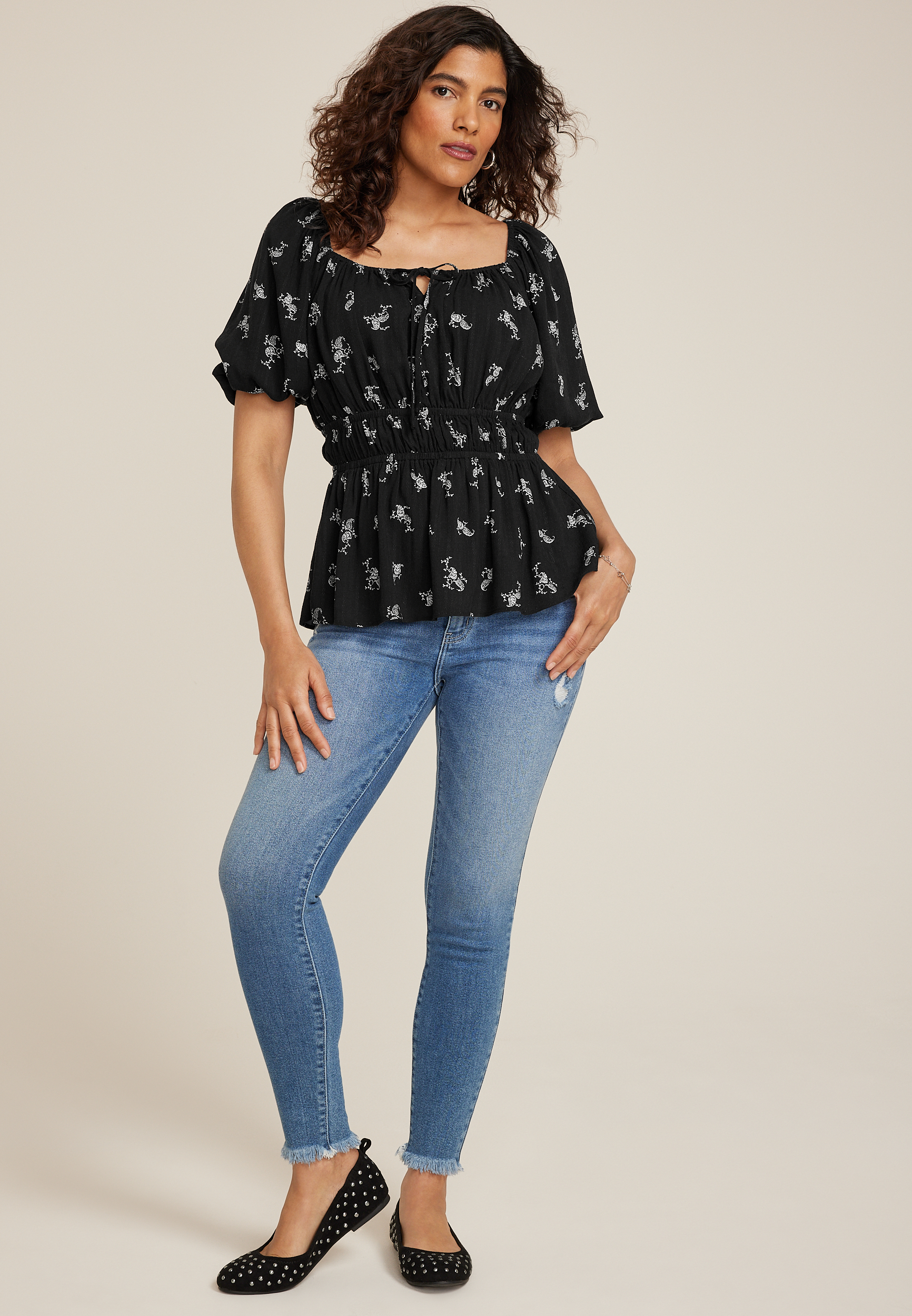 Paisley Tie Front Puff Sleeve Blouse