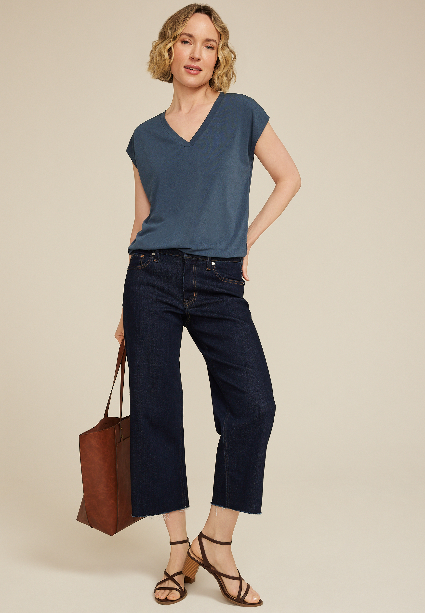 24/7 Crepe V Neck Tee, BLUE GEMSTONE, large