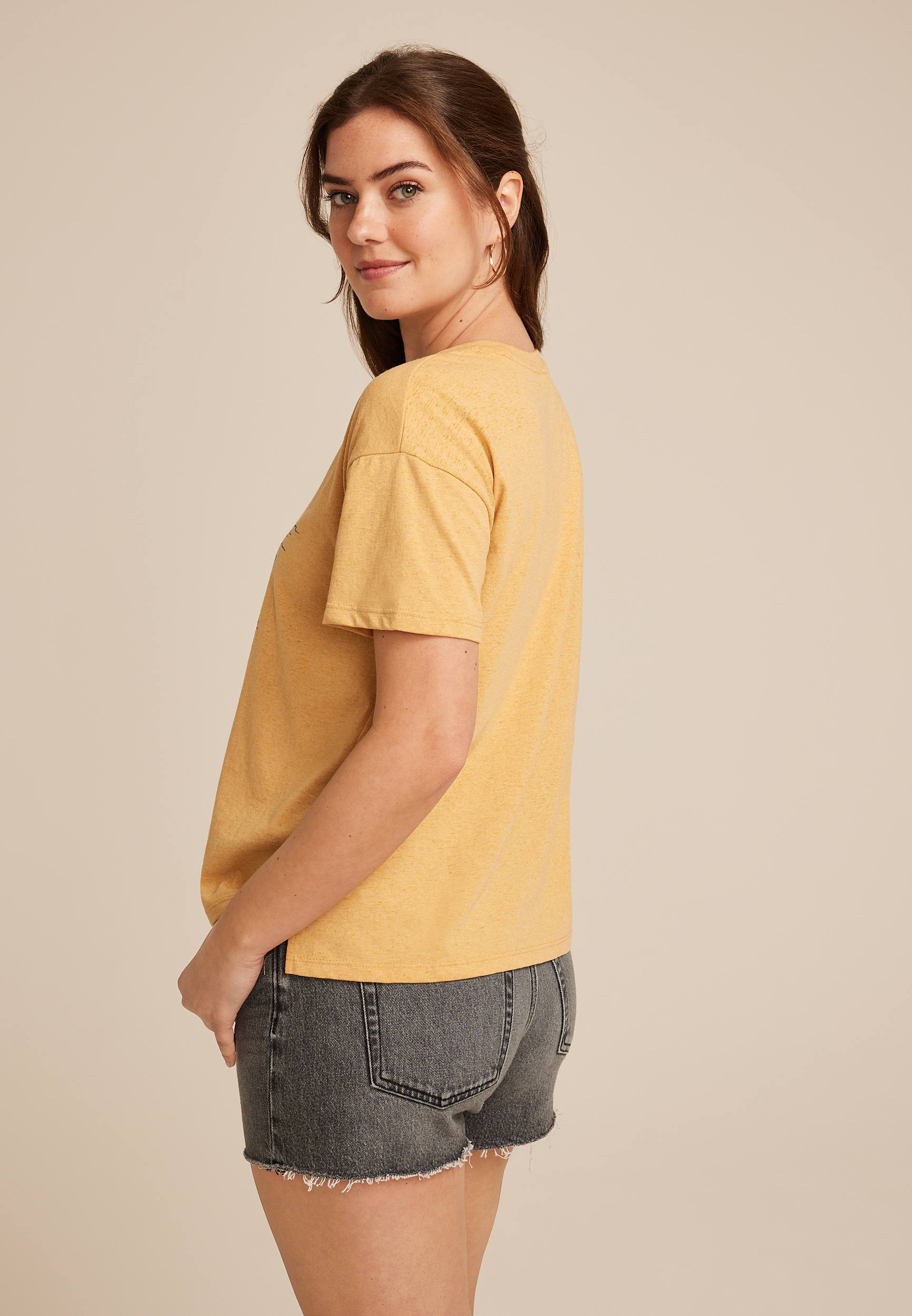 Peanuts Just Chilling Relaxed Fit Graphic Tee, GOLDEN WHEAT, large
