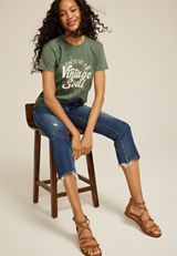 I Am Just A Vintage Soul Relaxed Fit Graphic Tee, C186, small