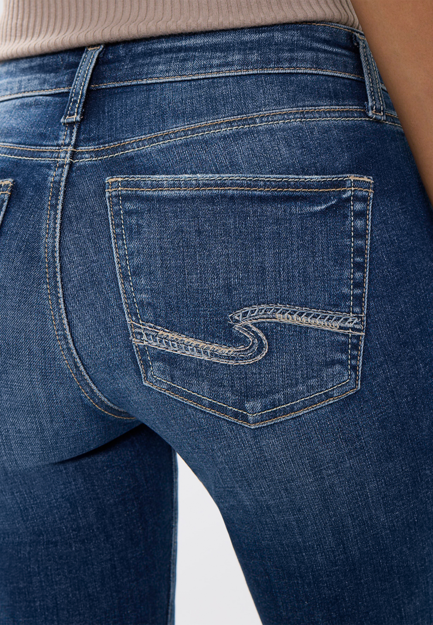 Silver Jeans Co.® Most Wanted Mid Rise Straight Jean