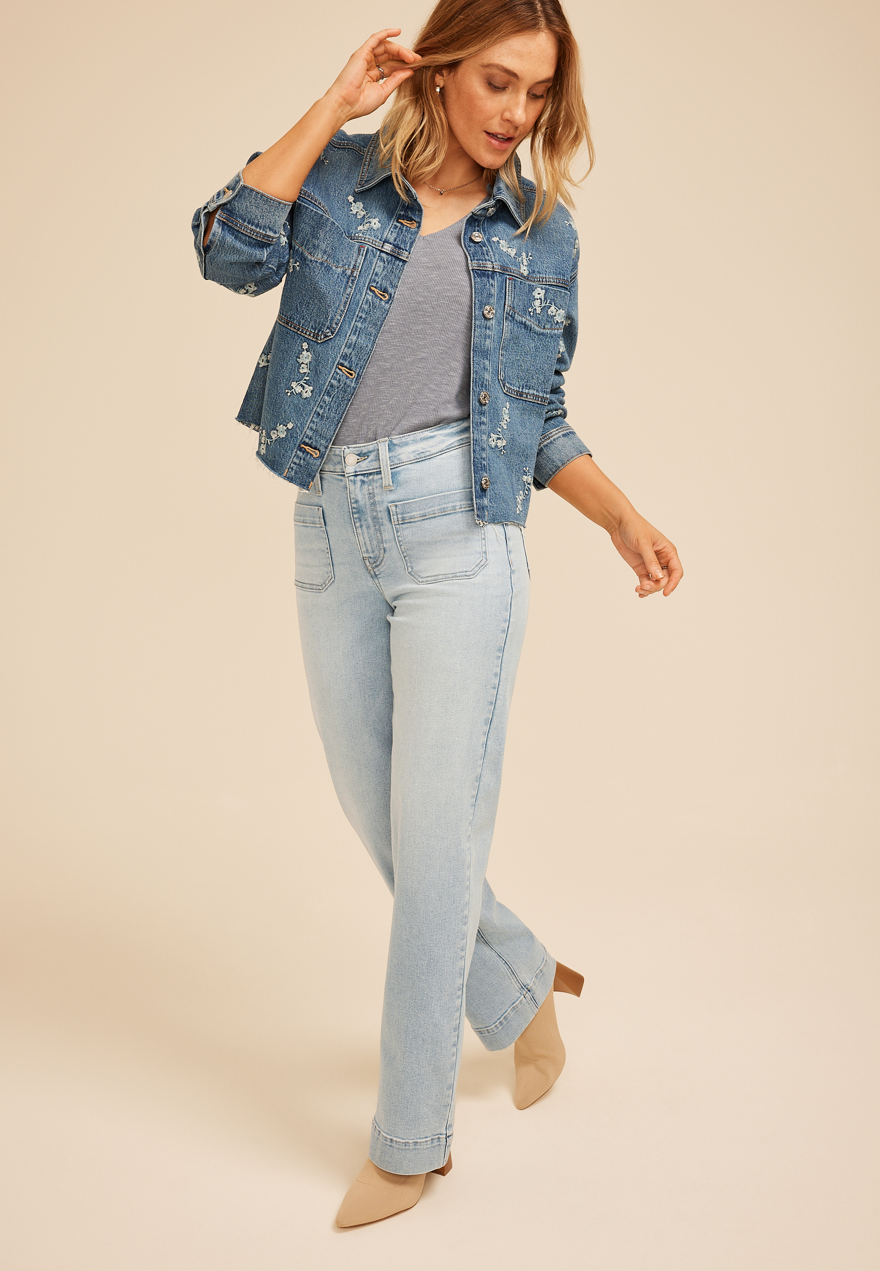 m jeans by maurices&trade; Light Patch Pocket High Rise Wide Leg Jean, C2806, large