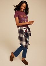Stacked Fall Floral Classic Fit Graphic Tee, BURGUNDY, small