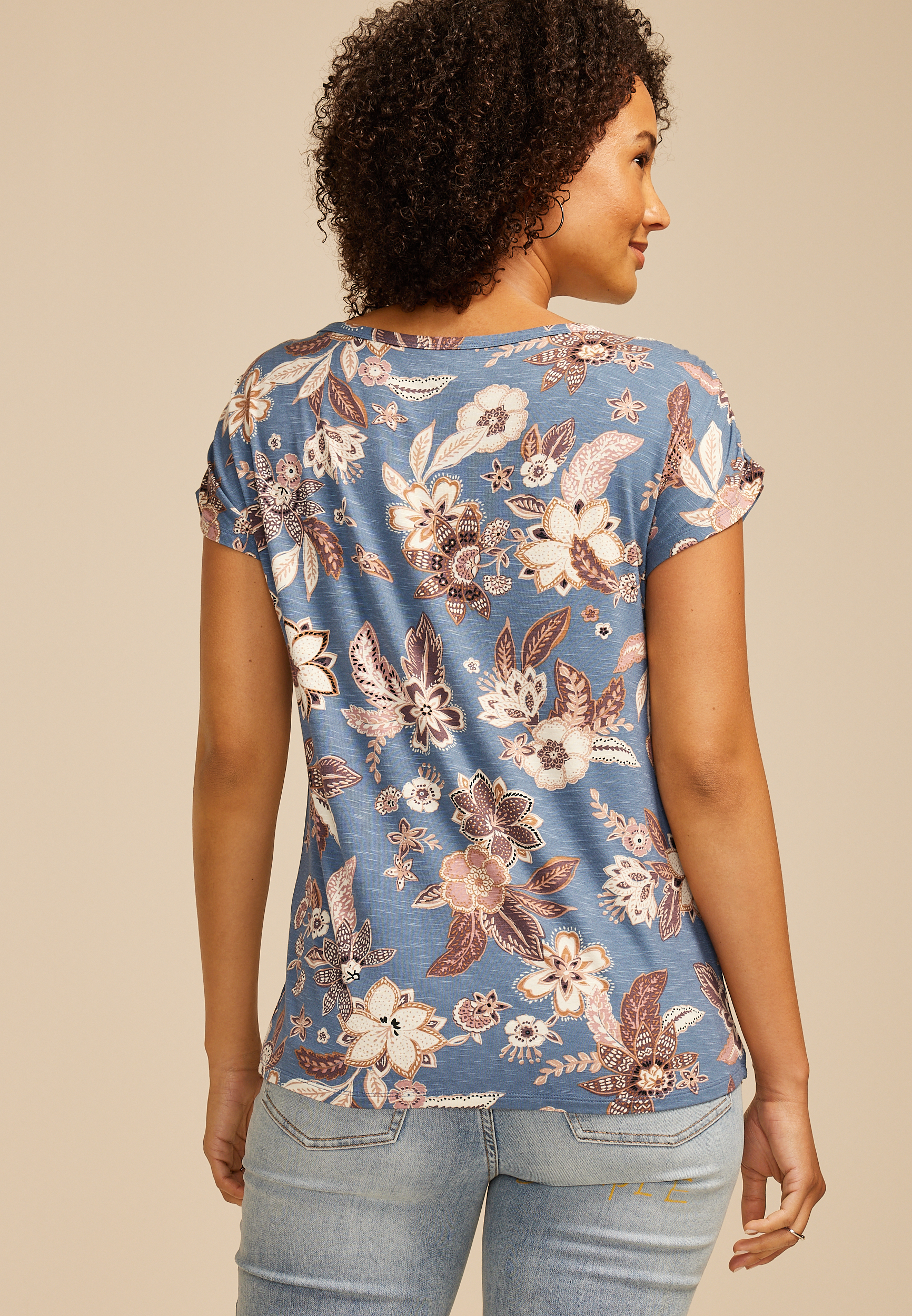 24/7 Fairhaven Floral  Ruched Shoulder Tee, C954, large