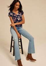 24/7 Berkley Floral V Neck Tee, C1524, small