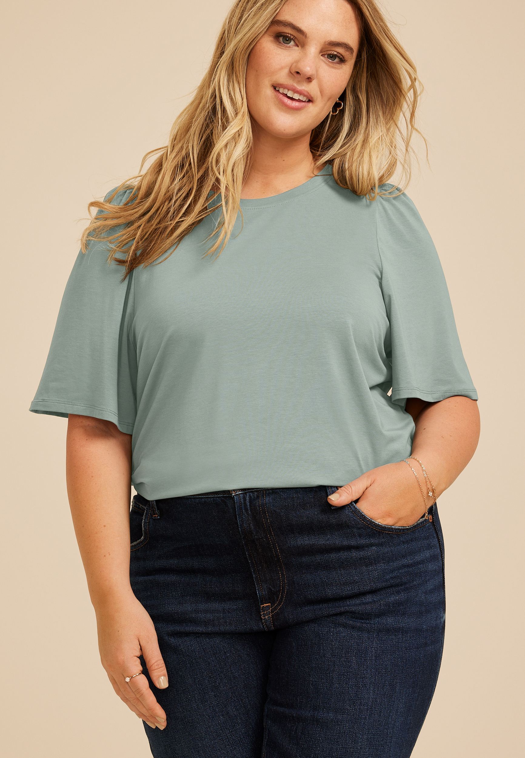 Plus Size Solid Flutter Sleeve Tee
