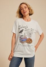 Salems Book Club Oversized Fit Graphic Tee, C3284, small
