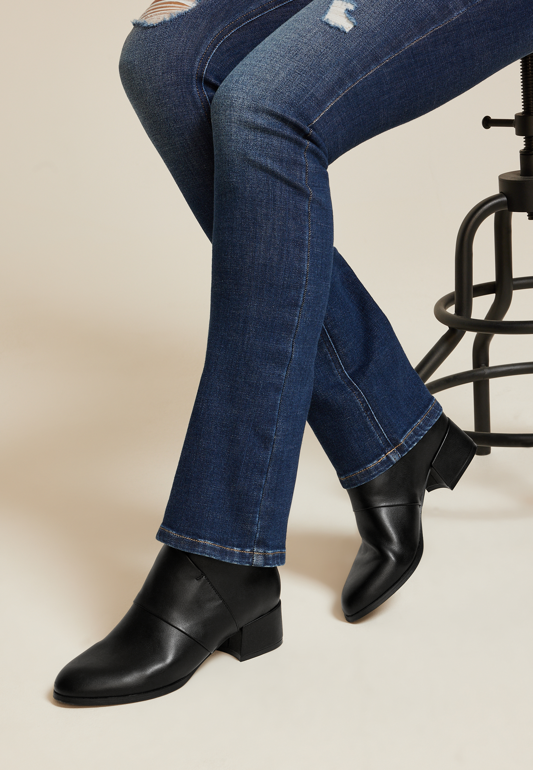 SuperCush Rue Block Heel Ankle Boot, BLACK, large