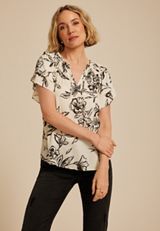 Floral Tiered Short Sleeve Blouse, C6074, small