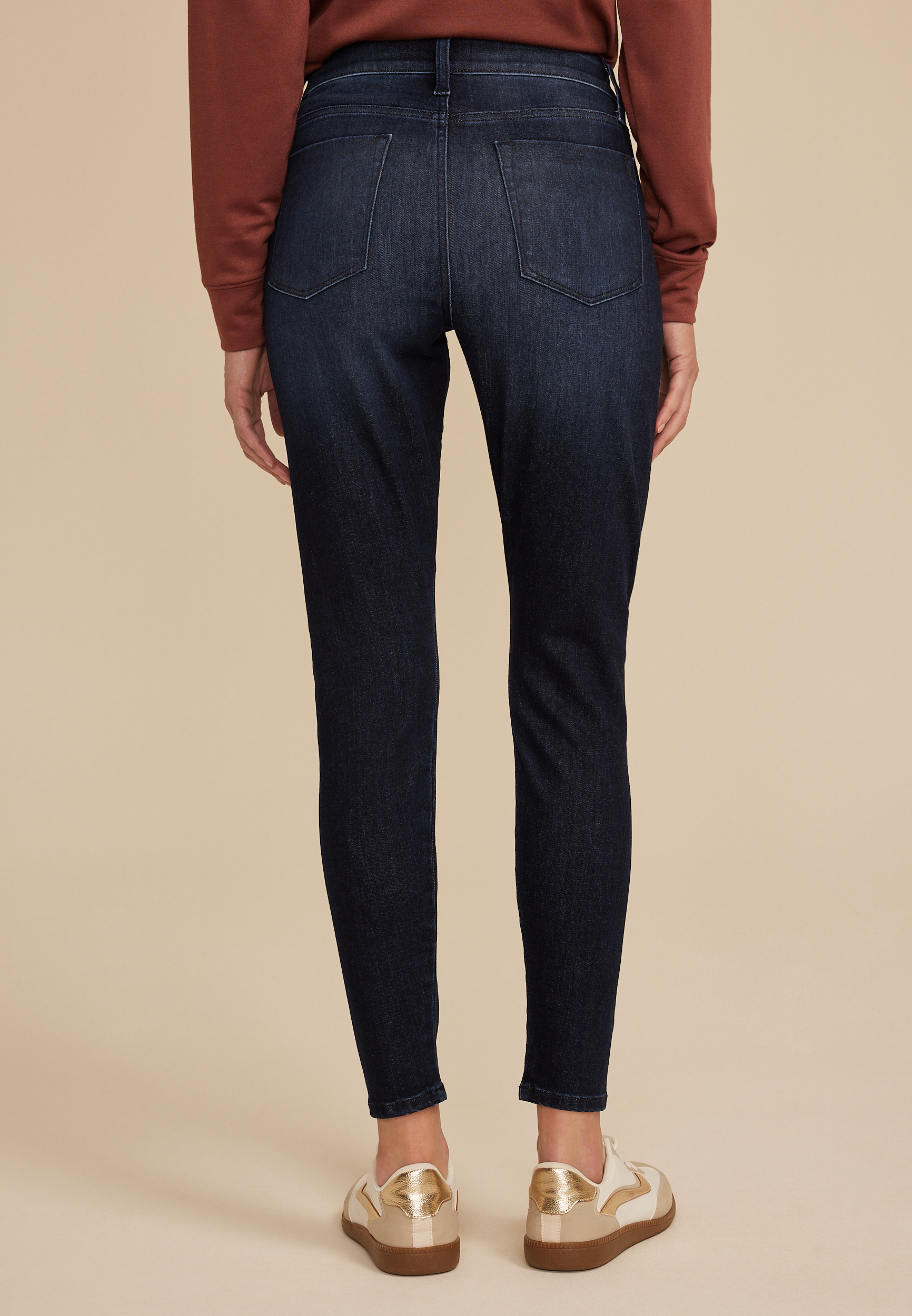 m jeans by maurices&trade; Cool Comfort High Rise Seamless Jegging, DARK SANDBLAST, large