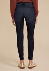 m jeans by maurices&trade; Cool Comfort High Rise Seamless Jegging, DARK SANDBLAST, small