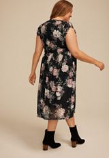 Plus Size Floral Mesh Flutter Sleeve Midi Dress, BLACK COMBO, small