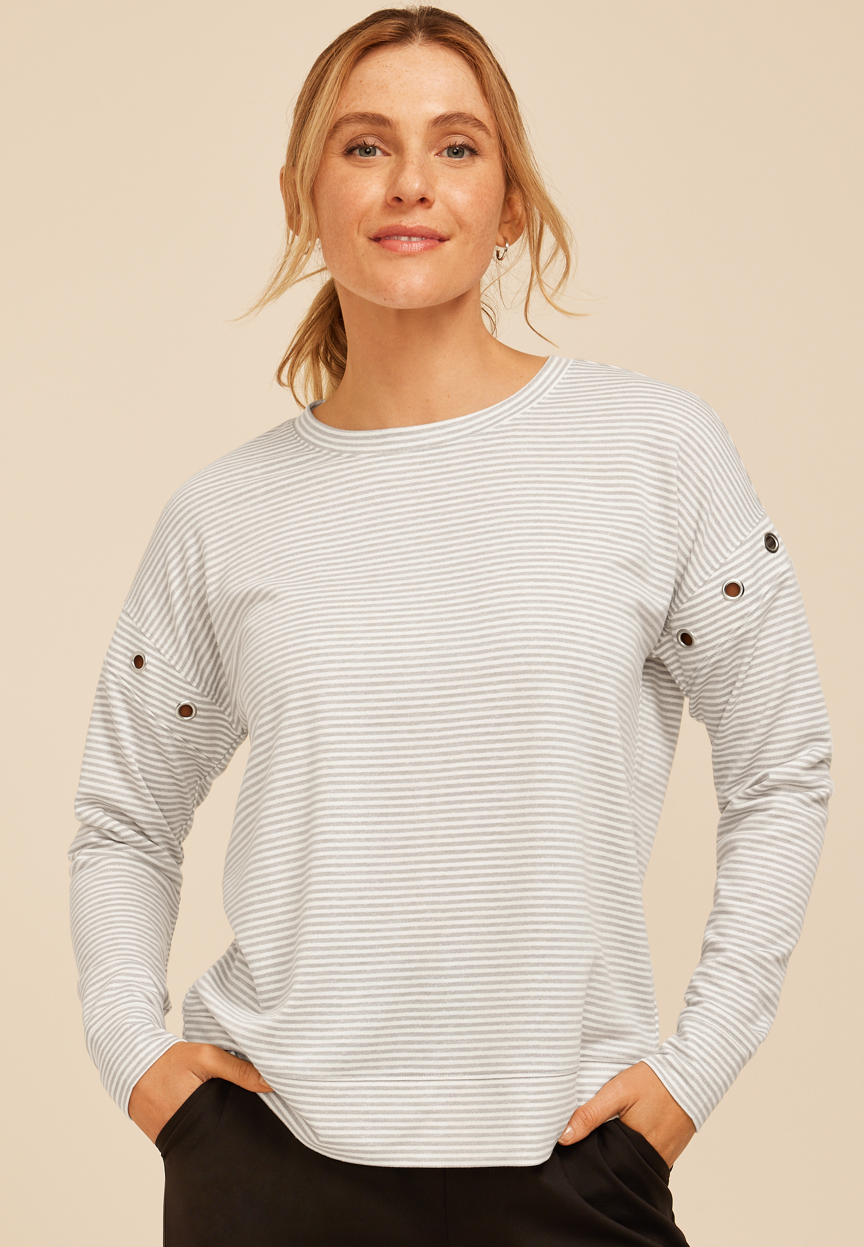 Grommet Shoulder Long Sleeve Tee
