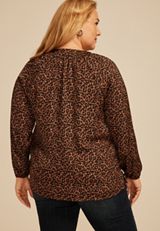 Plus Size Leopard V Neck Blouse, C3681, small