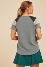 Wavy Ribbed Colorblock Raglan Tee, C2666, small
