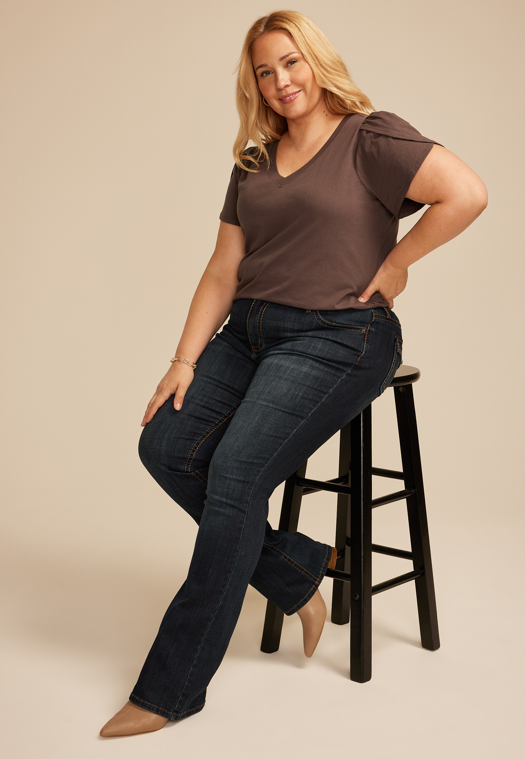 Plus Size 24/7 Holland Tulip Sleeve Tee