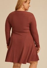 Plus Size 24/7 Textured Knit V Neck Skater Dress, C8065, small