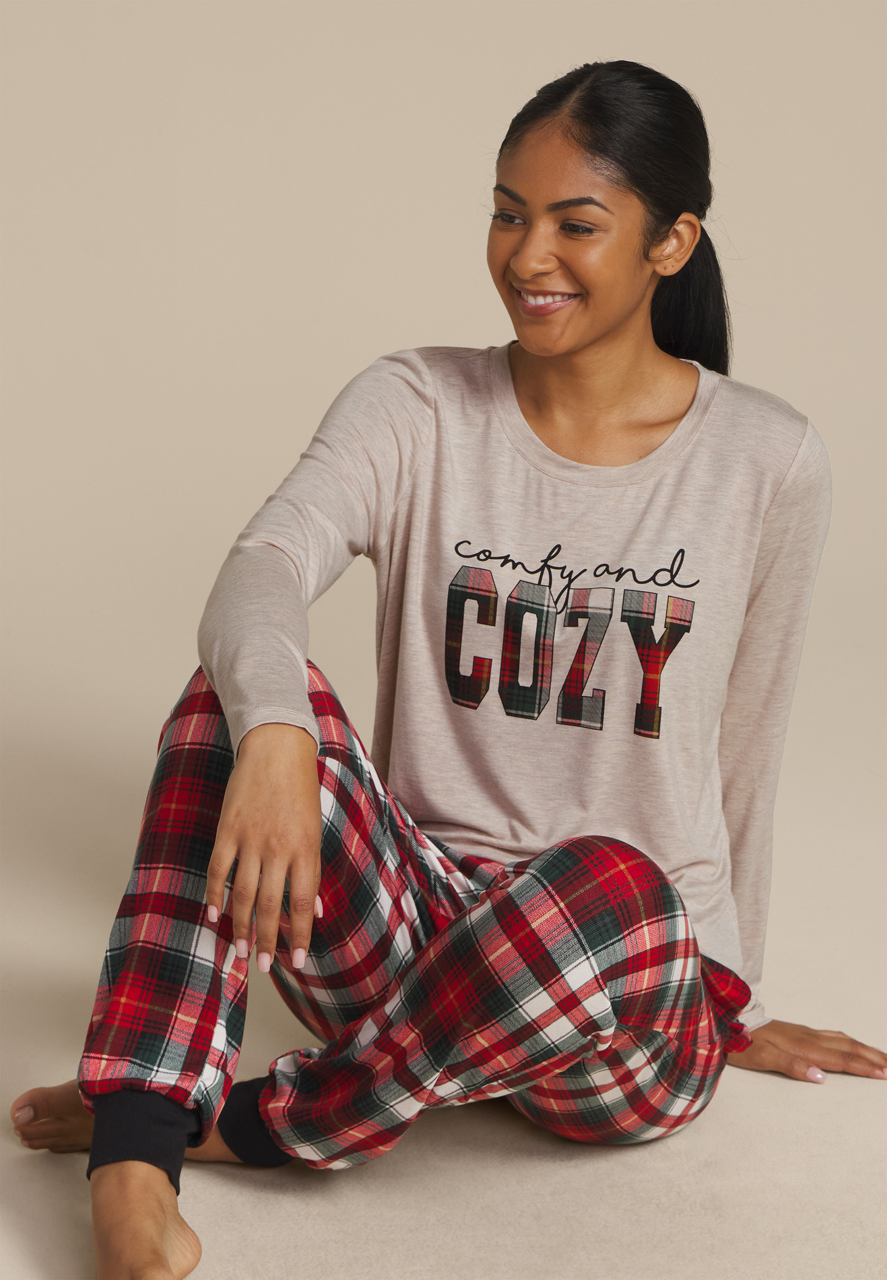 Comfy And Cozy Graphic Tee And Jogger Pajama Set, C7044, large
