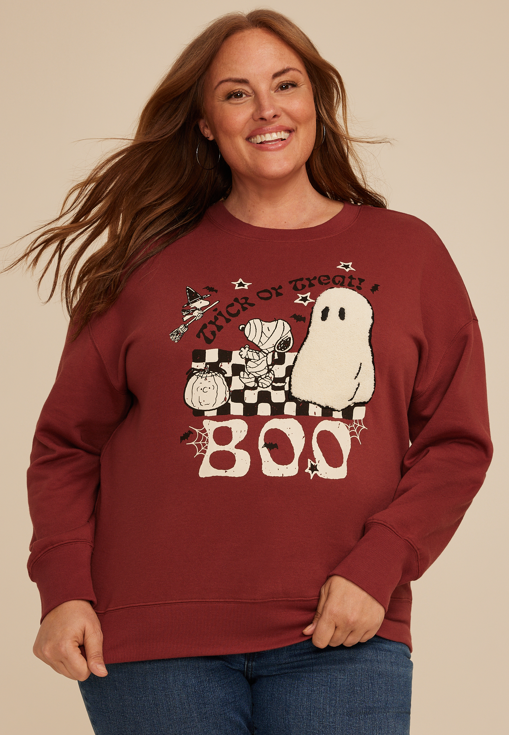 Plus Size Snoopy Trick Or Treat Relaxed Fit Sweatshirt