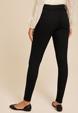 m jeans by maurices&trade; Black Mid Rise Jegging, C106, small