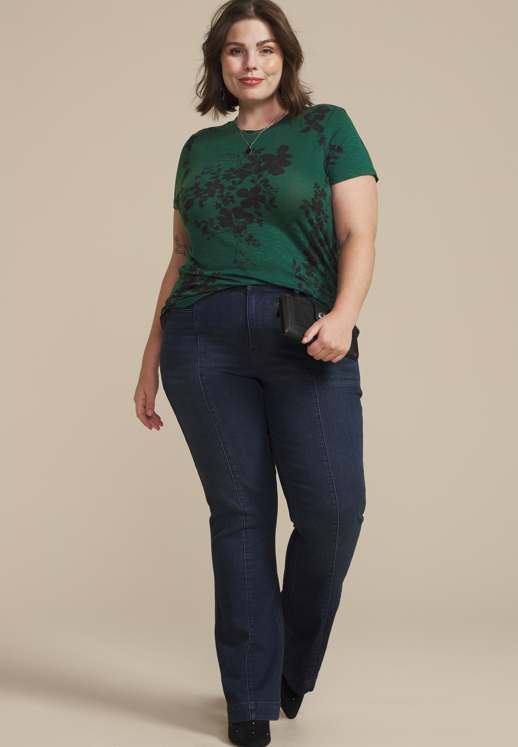 Plus Size 24/7 Kennedy Floral Crew Neck Tee, C3918, large