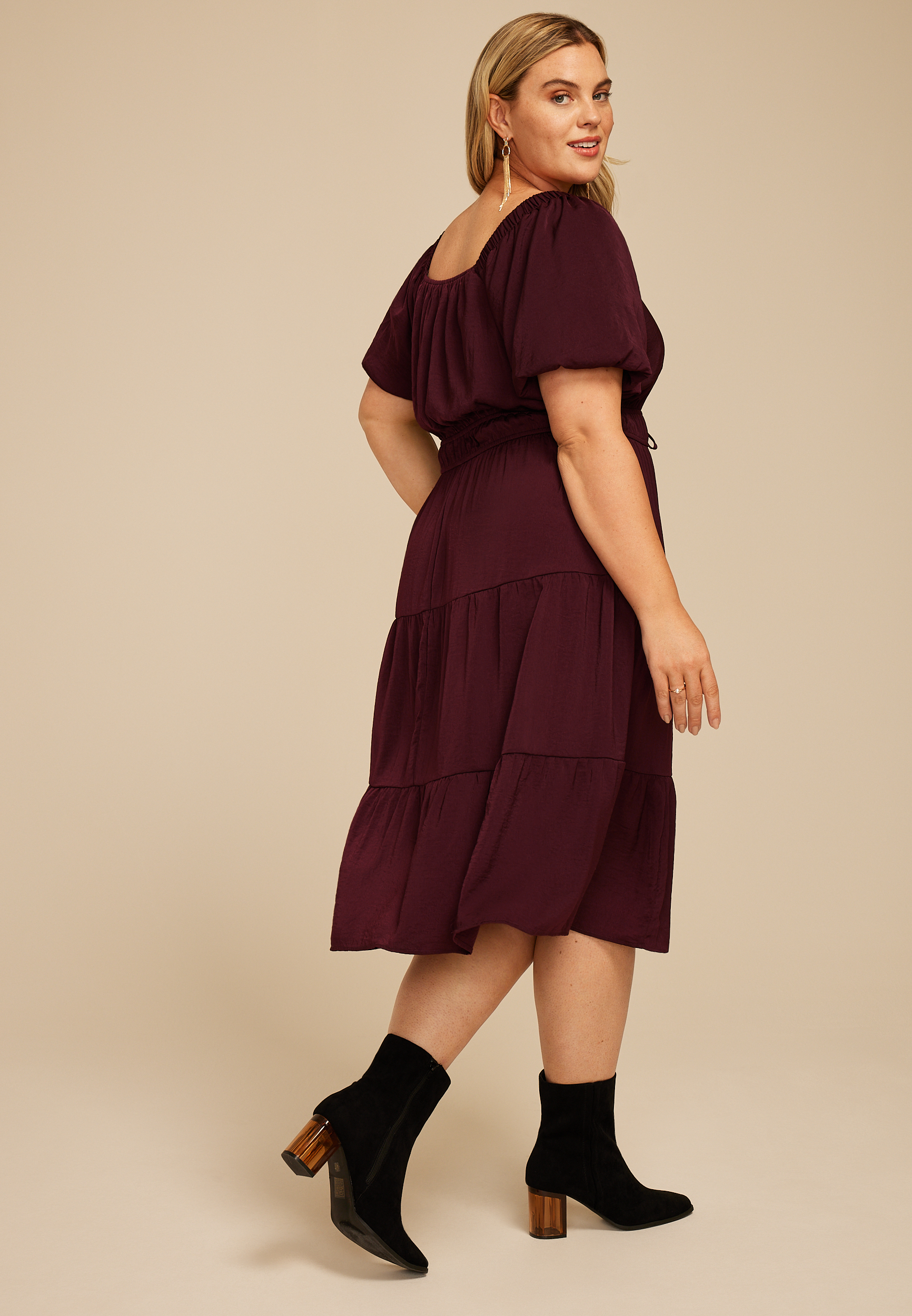 Plus Size Tiered Tunnel Waist Midi Dress, C7176, large