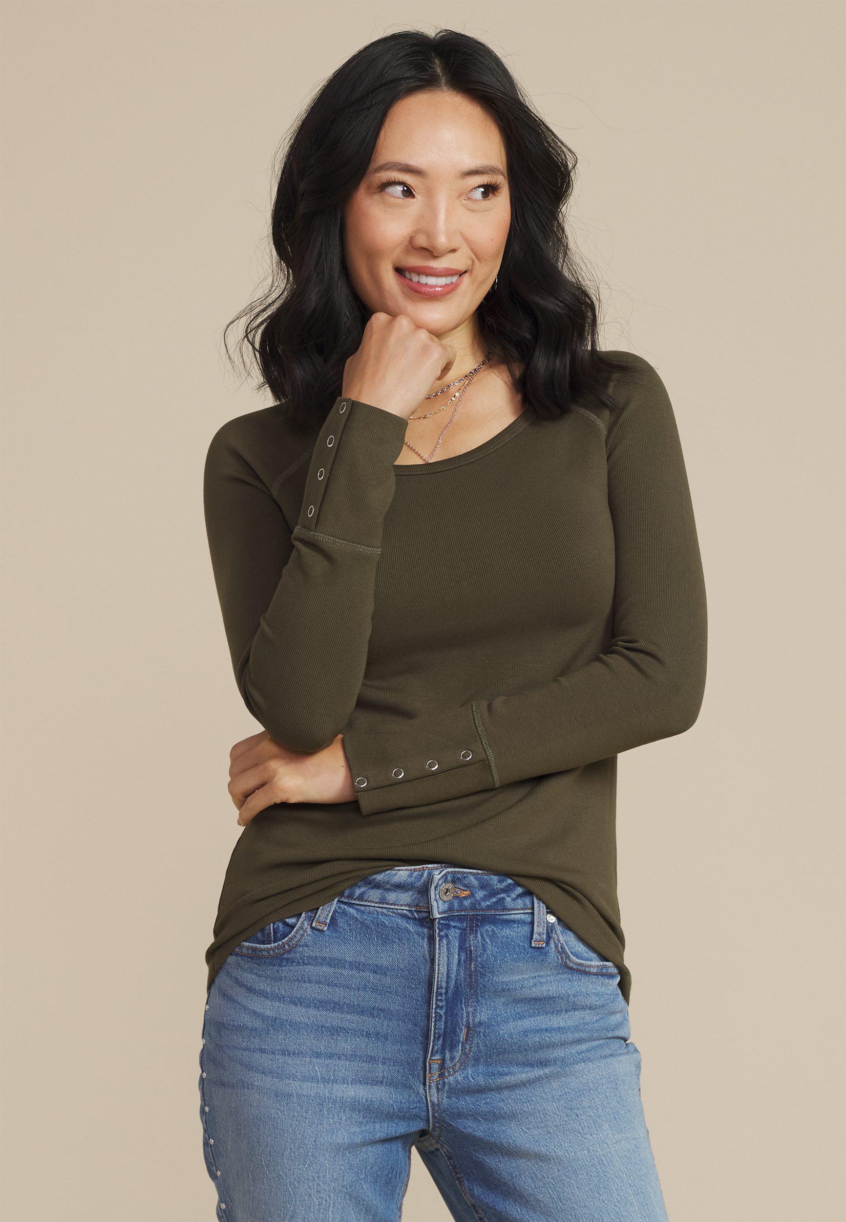 Soft Essential Crew Neck Snap Cuff Top