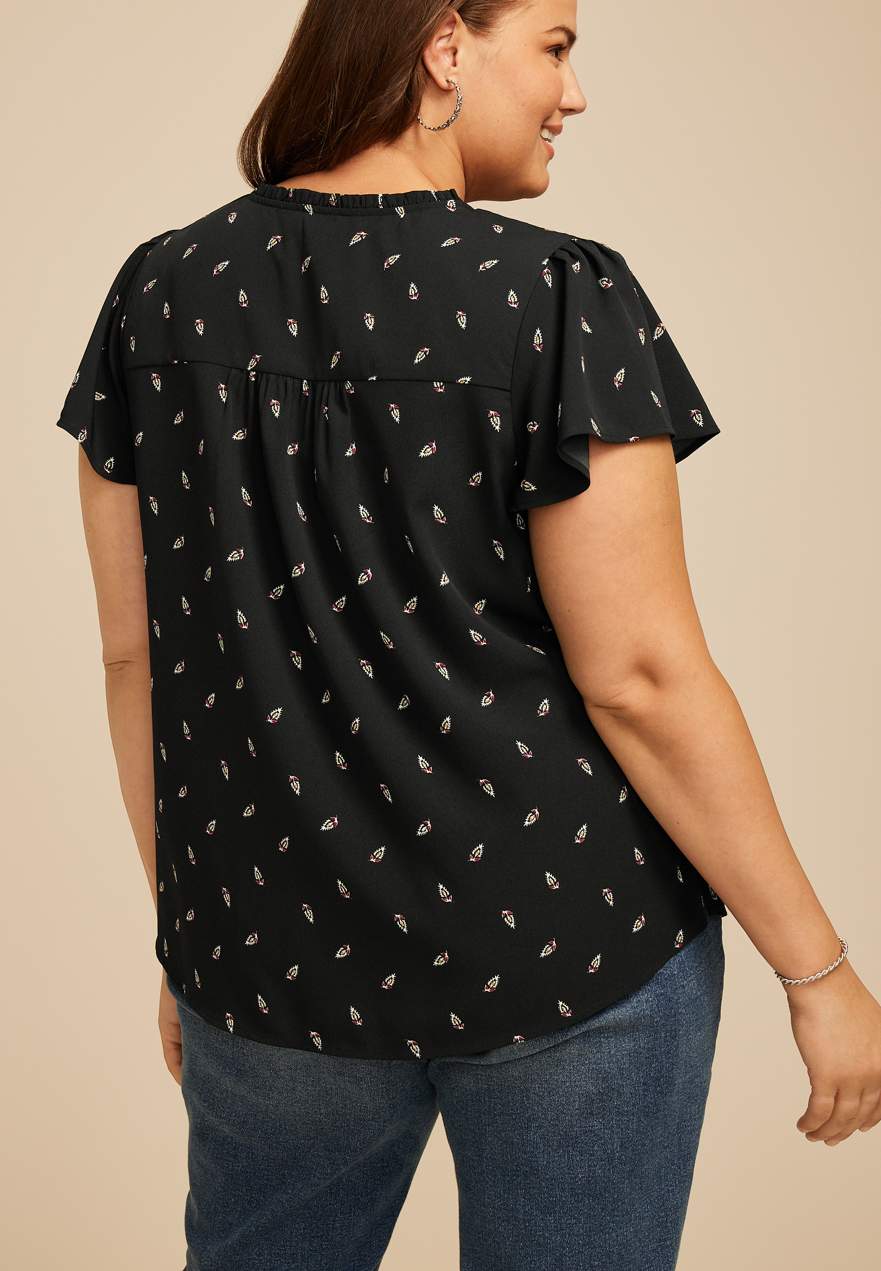 Plus Size Atwood Printed Smocked Shoulder Flutter Sleeve Blouse, BLACK COMBO, large