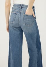 Silver Jeans Co.&reg; Isbister High Rise Wide Leg Jean, MEDIUM SANDBLAST, small