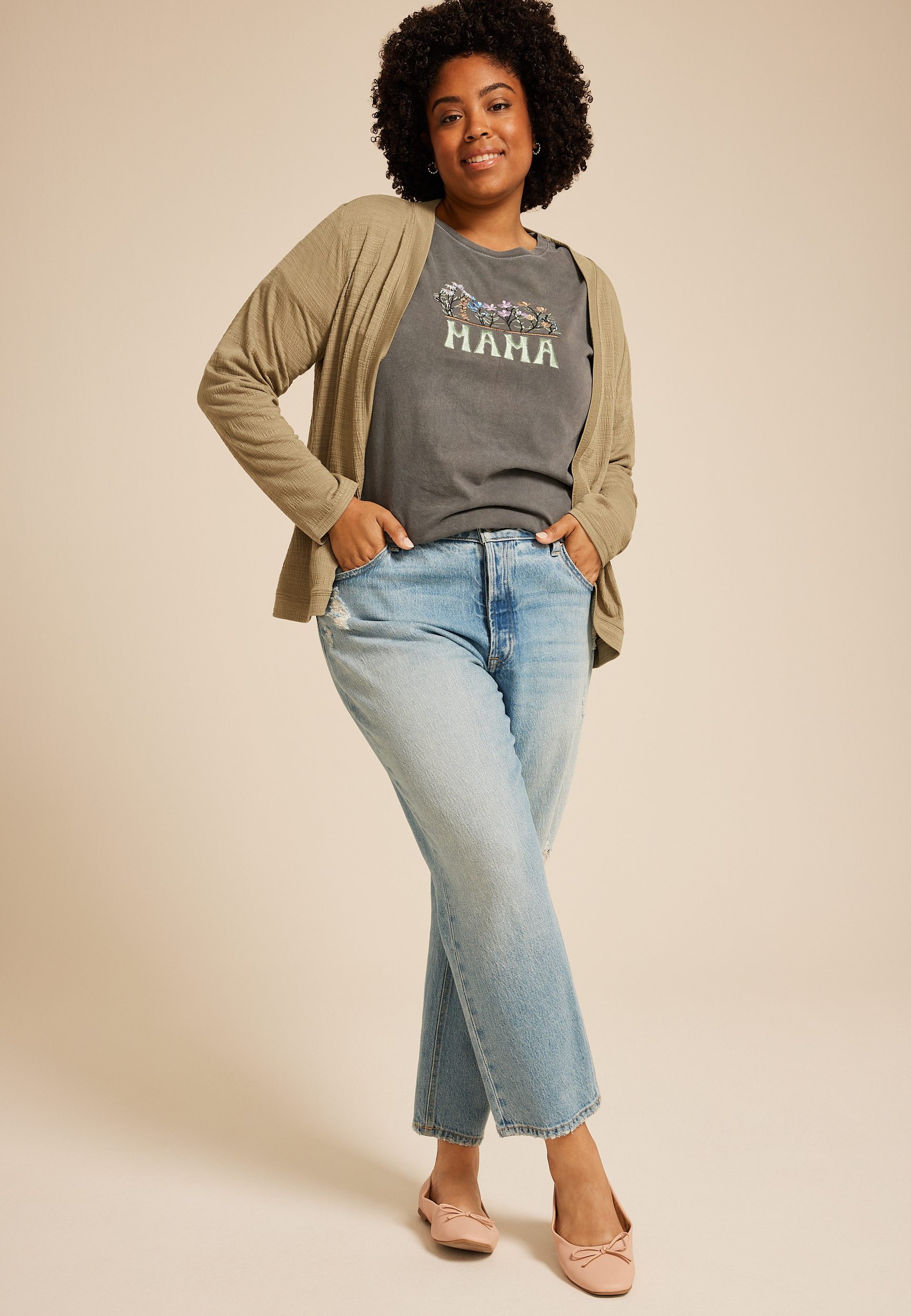 Plus Size Mama Floral Embroidered Relaxed Graphic Tee, C829, large