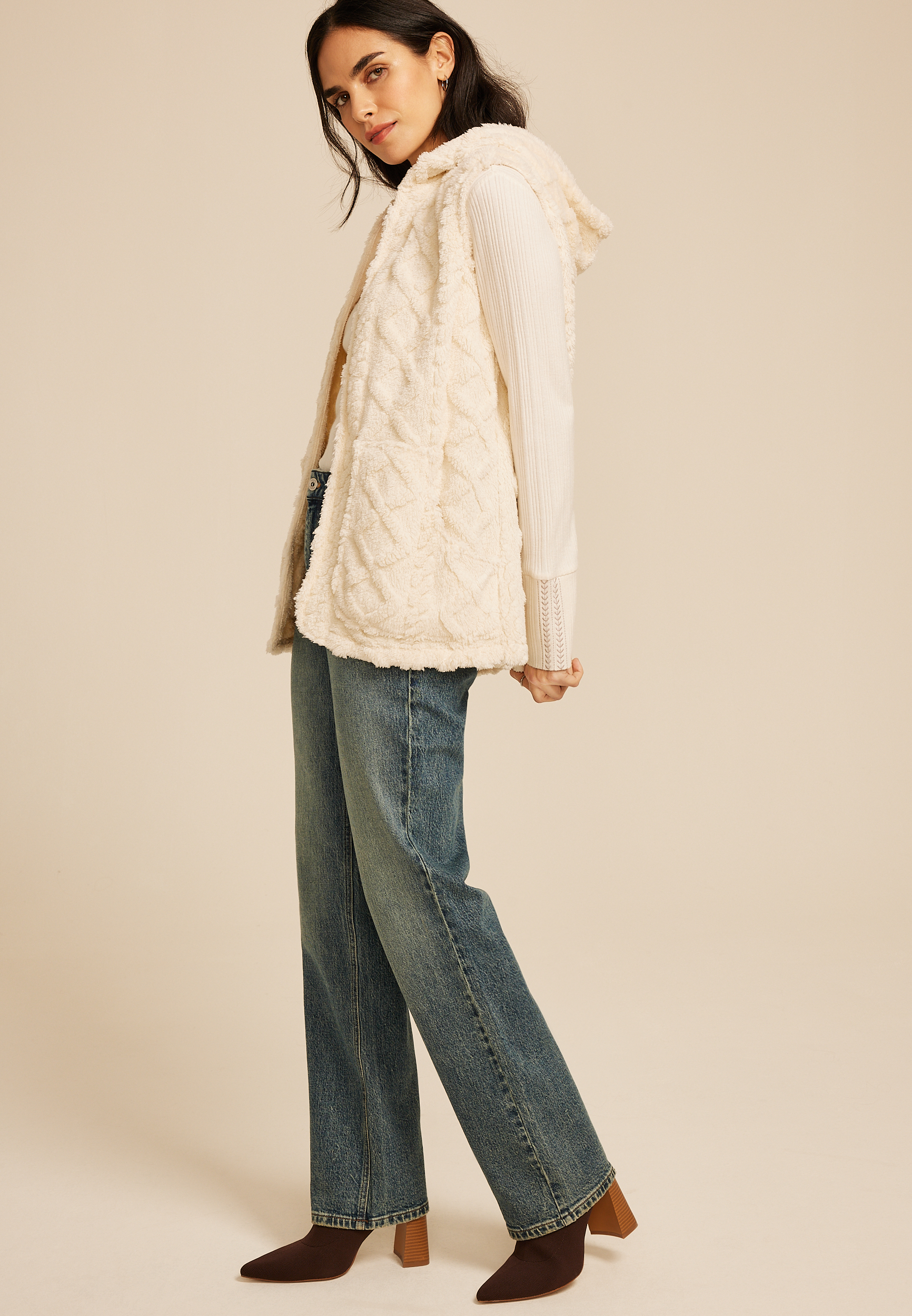 Cozy Hooded Cable Sherpa Vest