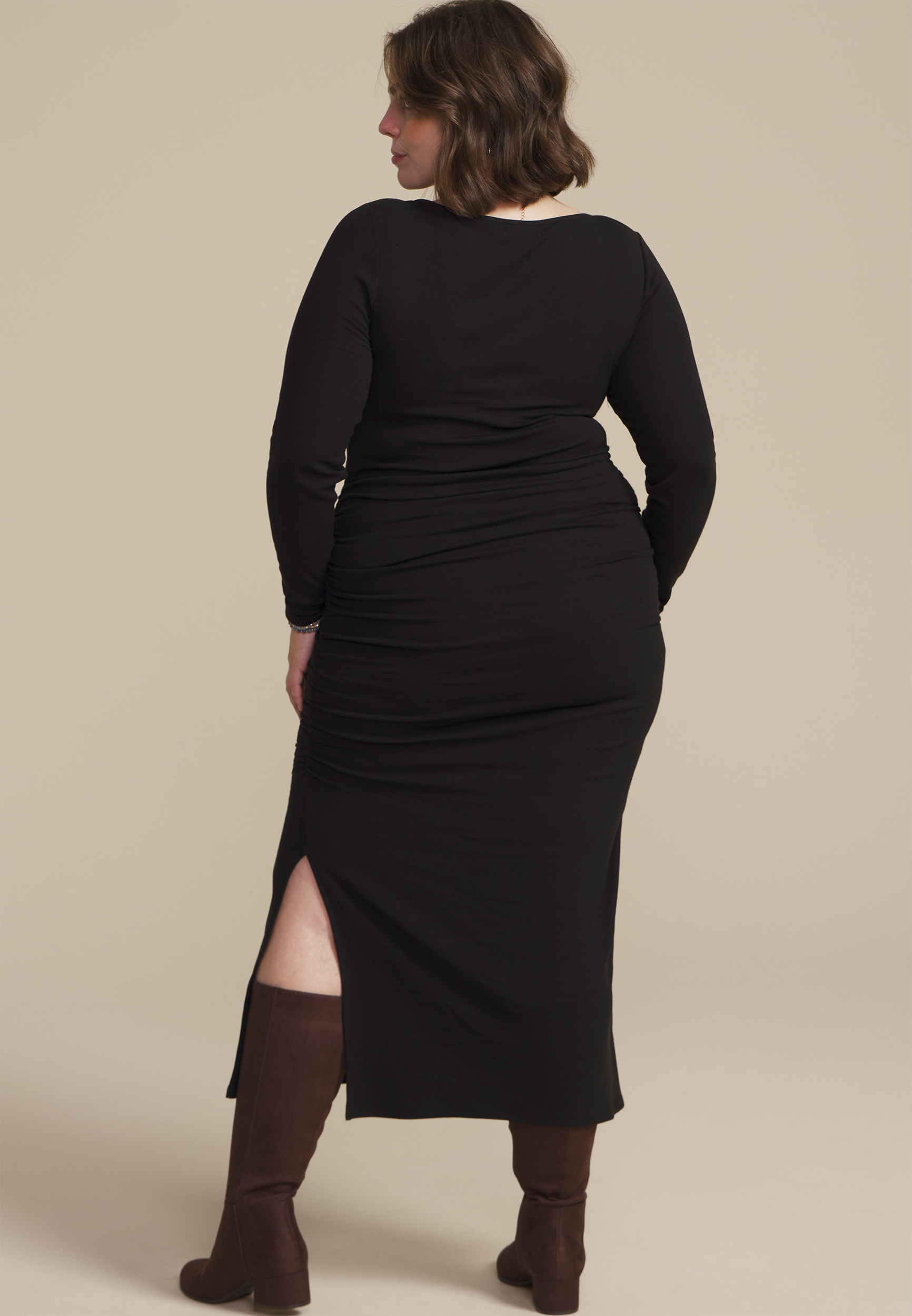 Plus Size Ruched Long Sleeve Midi Dress, C106, large