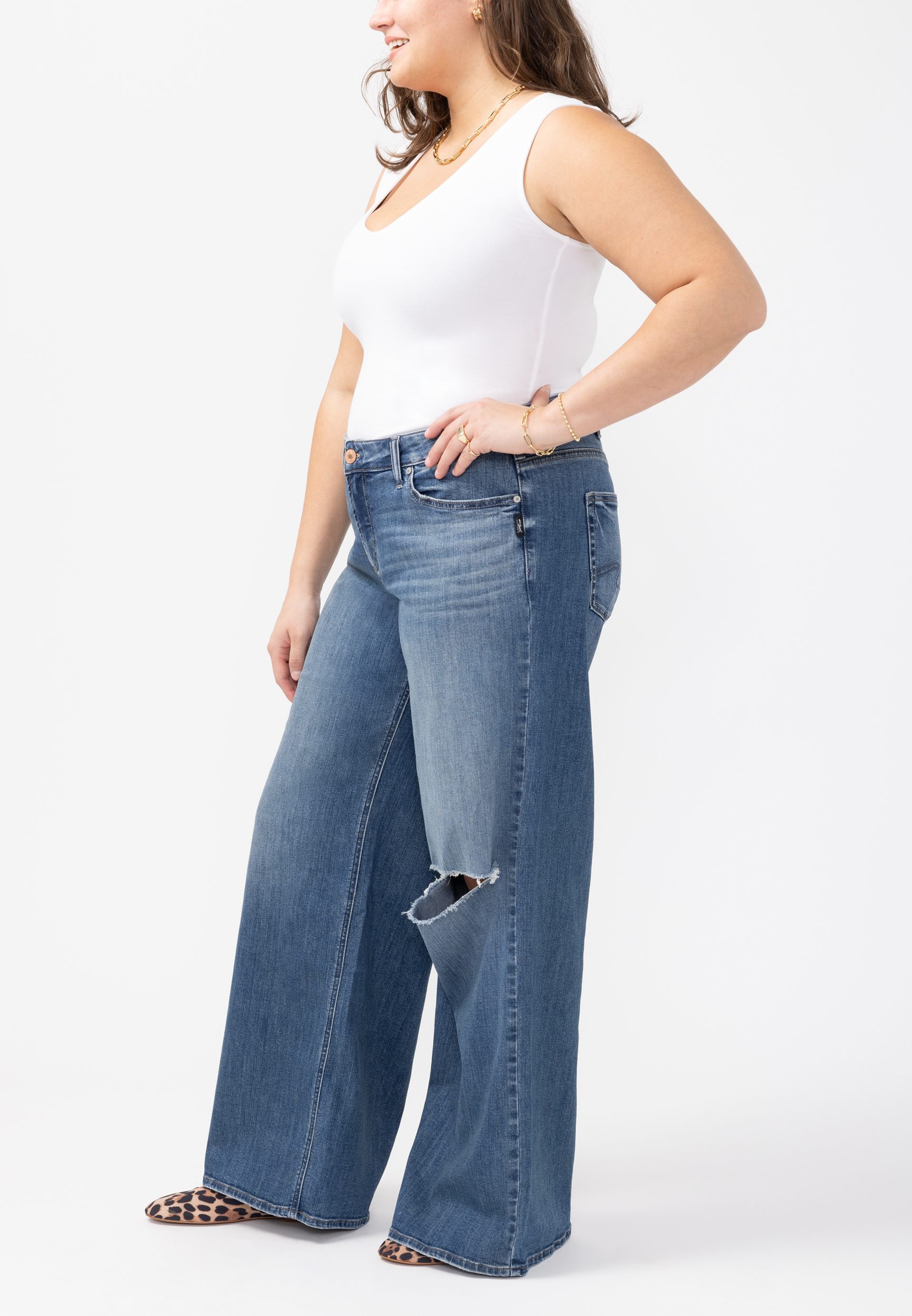 Plus Size Silver Jeans Co.&reg; Suki Curvy Mid Rise Luxe Stretch Wide Leg Jean, C258, large