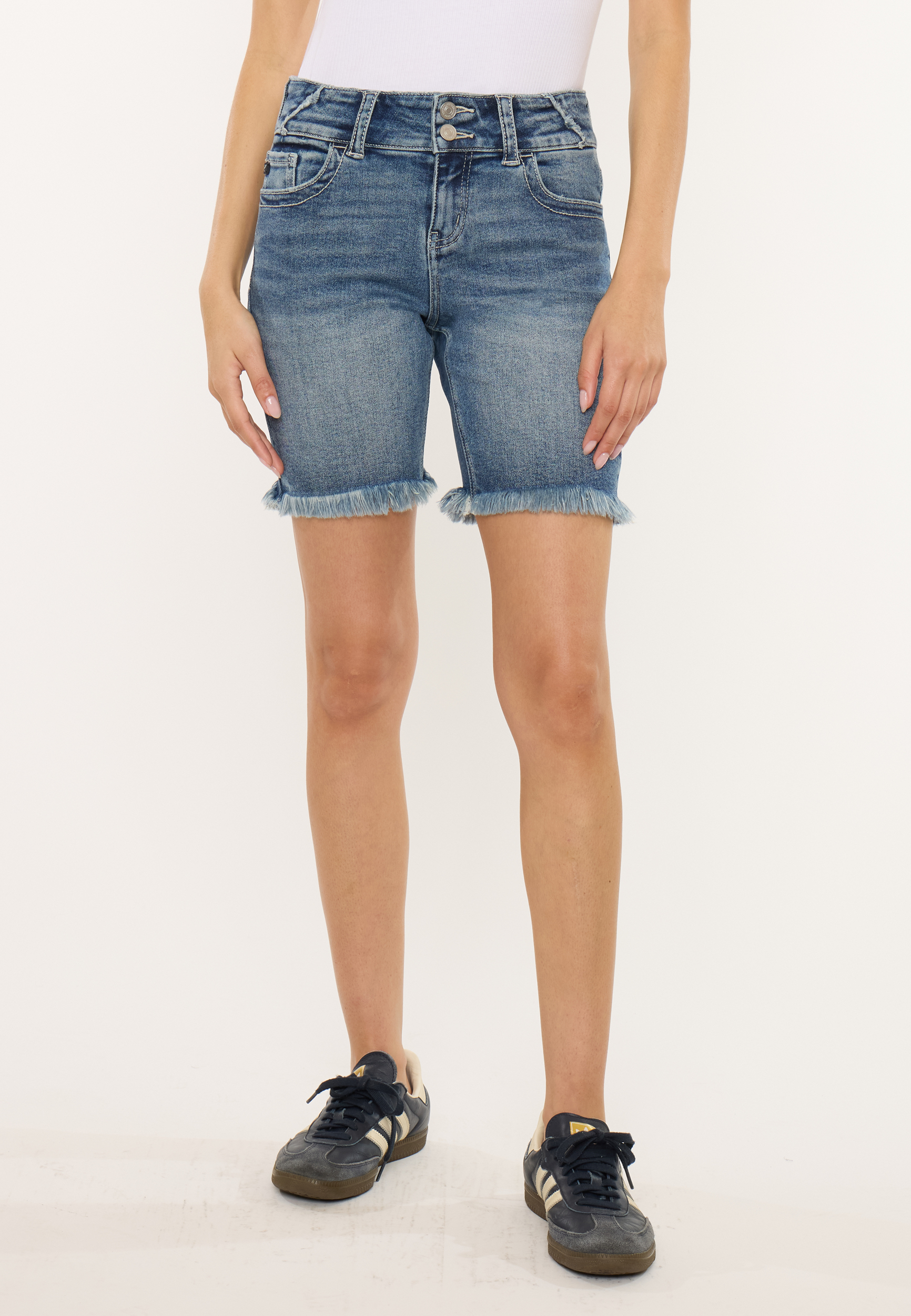 KanCan&trade; Mid Rise Frayed Hem 8in Bermuda Short