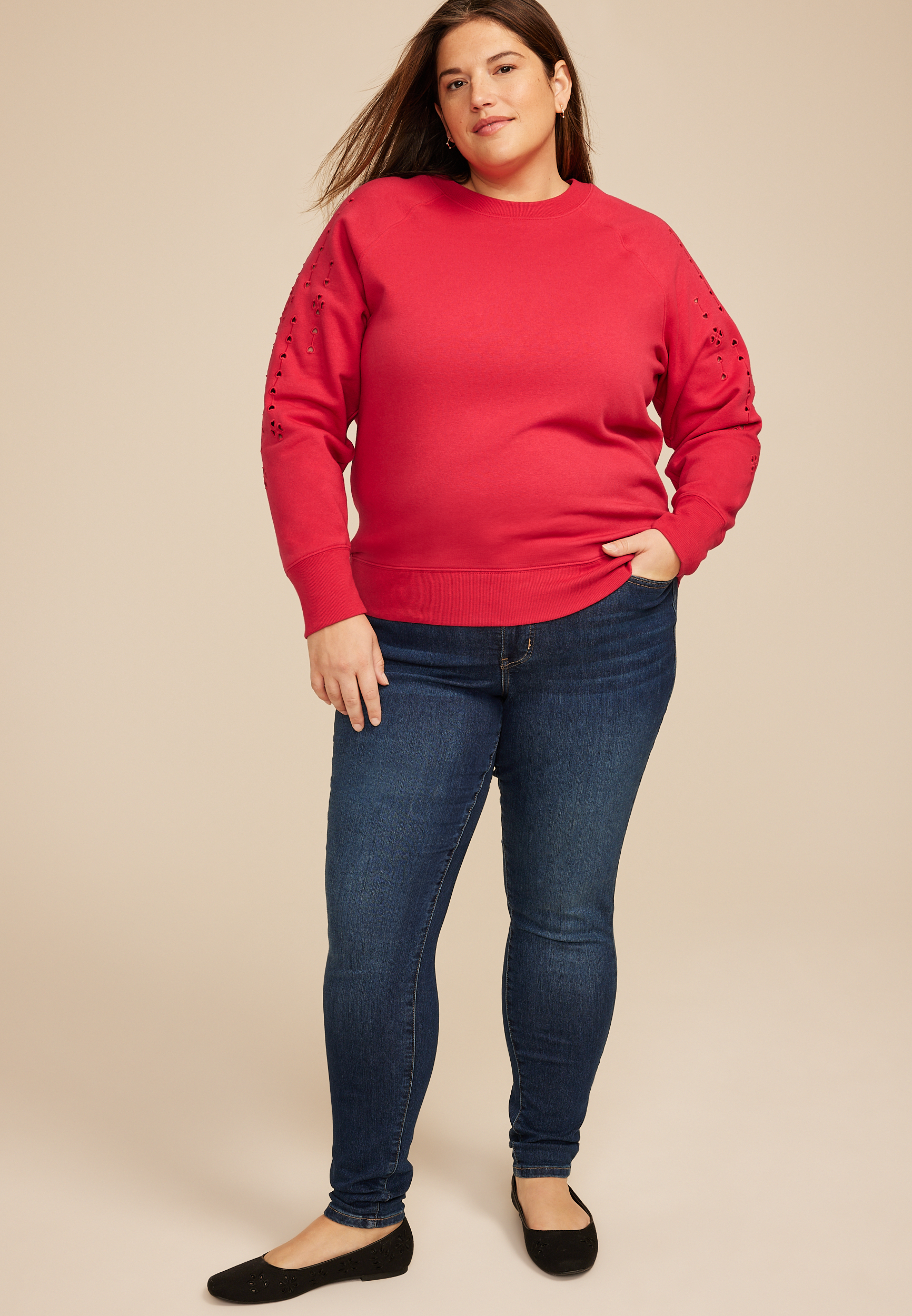 Plus Size Heart Eyelet Relaxed Fit Sweatshirt, C4744, large