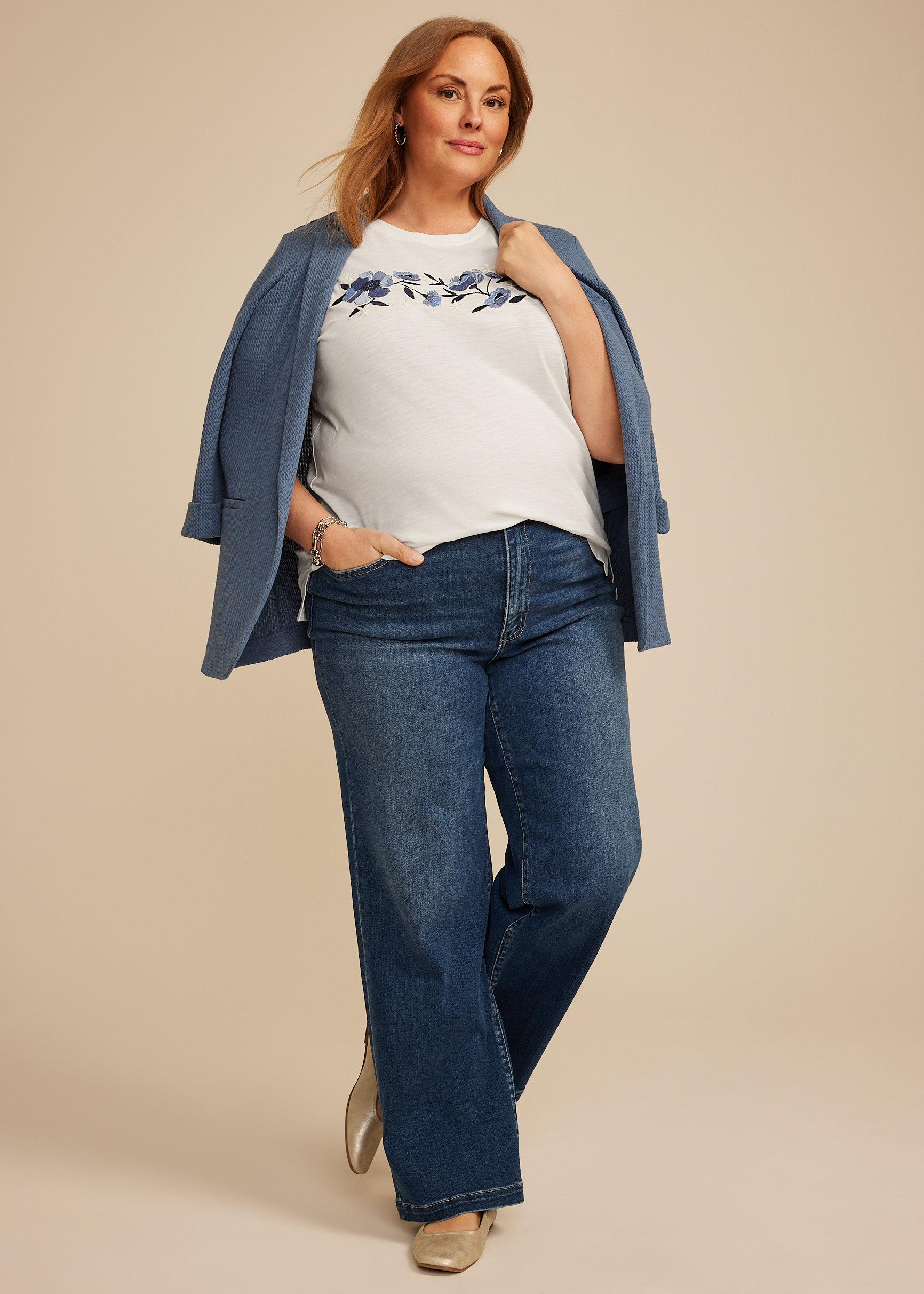 Plus Size Floral Embroidered Classic Fit Graphic Tee, C4673, large