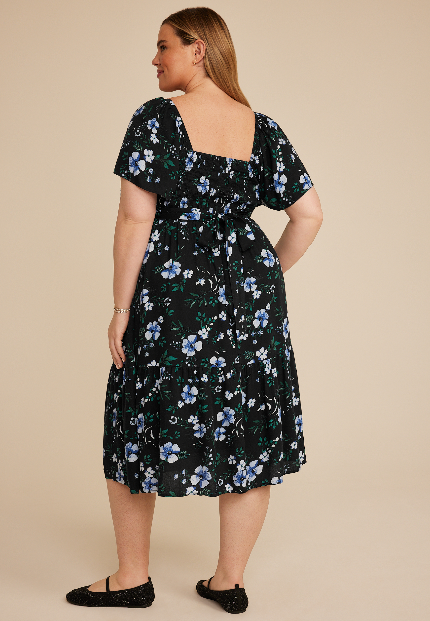 Plus Size Floral Short Sleeve Tiered Midi Dress, C1756, large