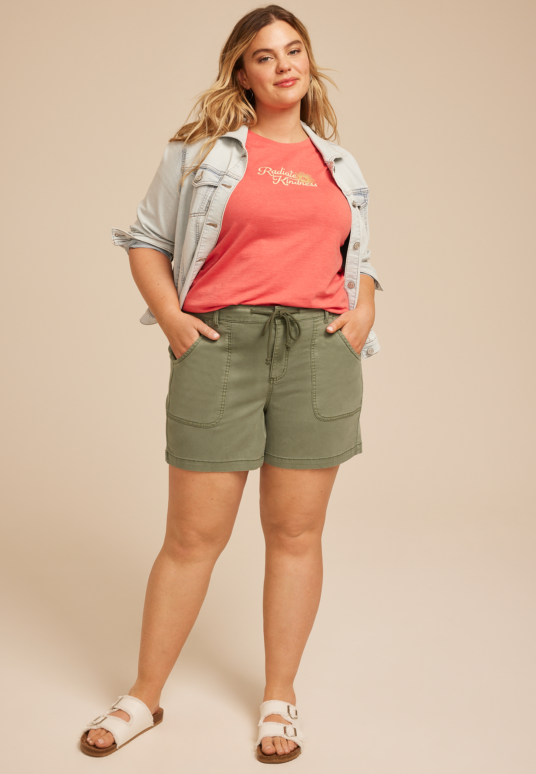 Plus Size High Rise Stretch Twill Cargo 5.5in Short, C186, large
