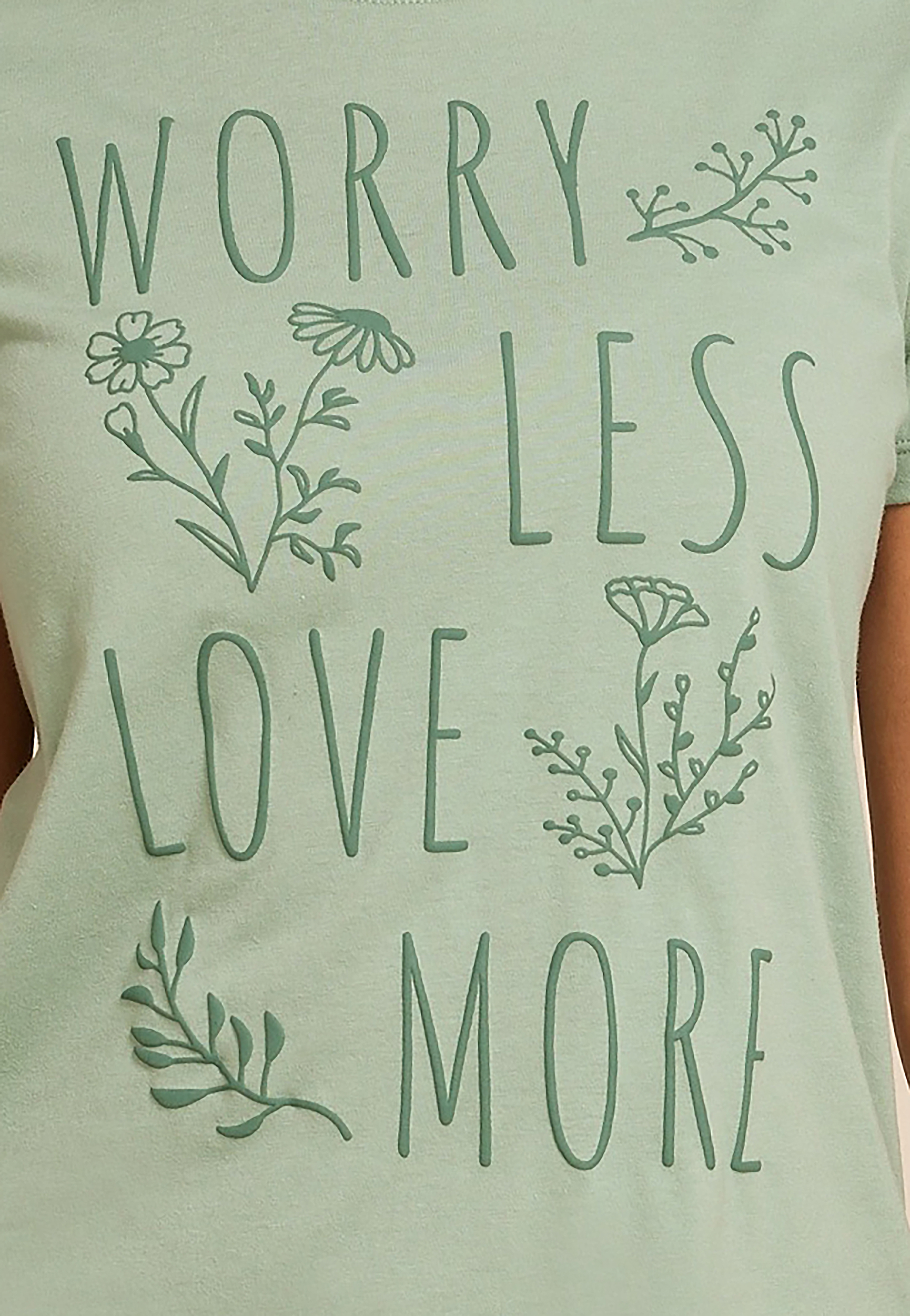 Worry Less Love More Classic Fit Graphic Tee, C9402, large