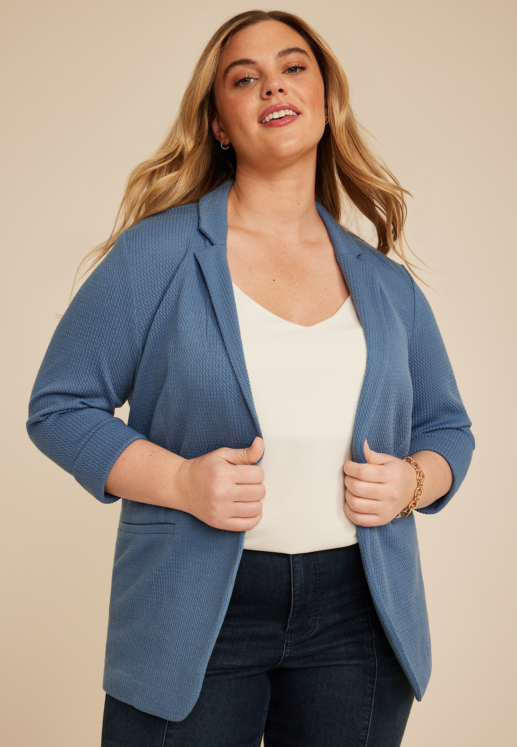 Plus Size Textured Versa 3/4 Sleeve Blazer
