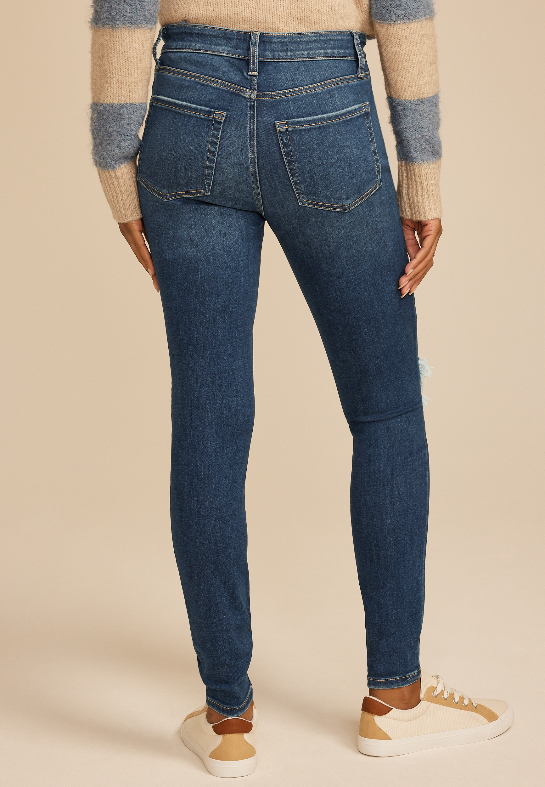 m jeans by maurices&trade; Cool Comfort High Rise Plaid Backed Jegging, C3337, large