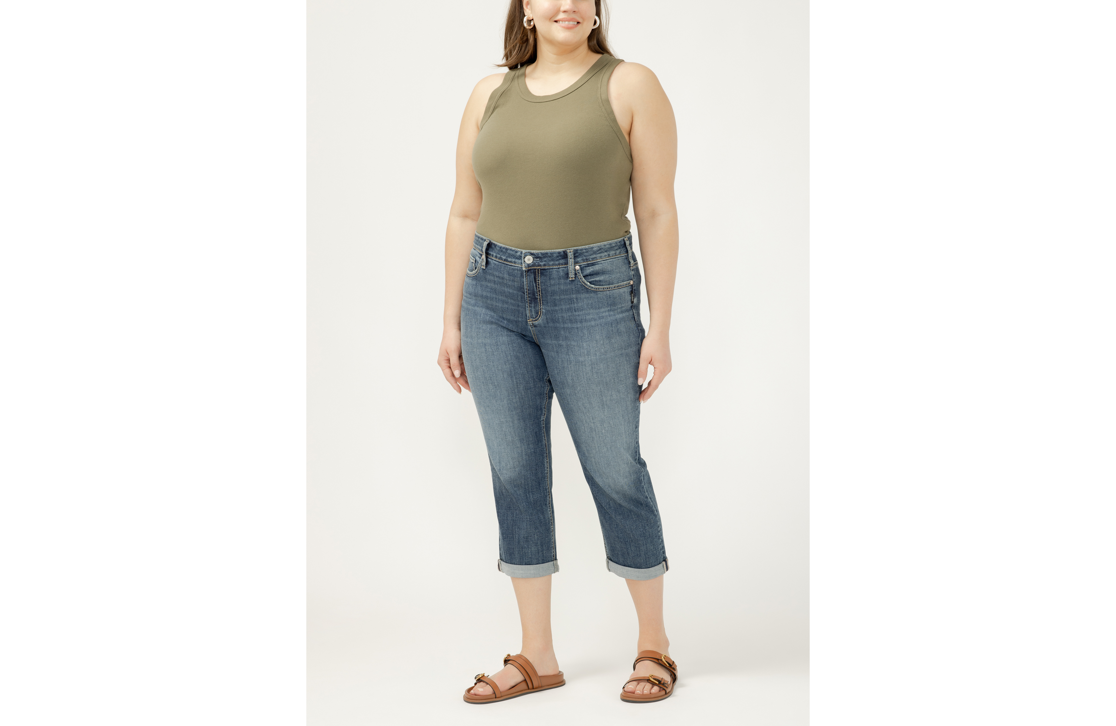 Plus Silver Jeans Co.® Elyse Mid Rise Luxe Stretch Rolled Hem Capri
