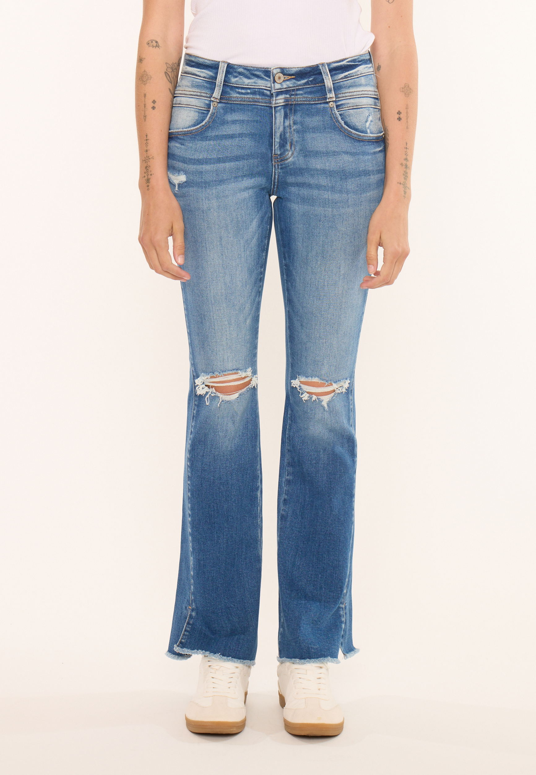 KanCan&trade; Mid Rise Twisted Seam Bootcut Jean, C258, large