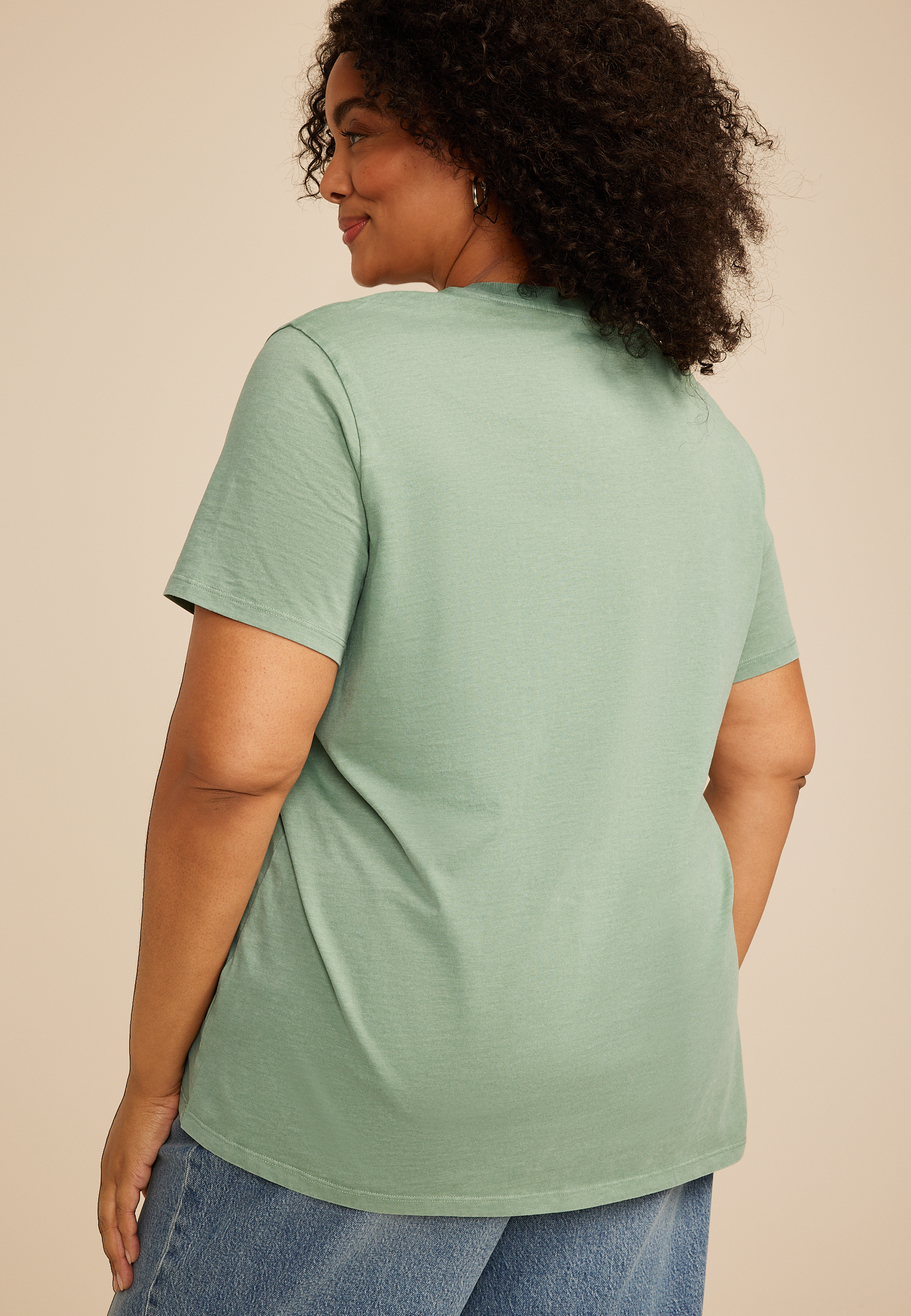 Plus Size Snoopy Rainbow Oversized Fit Graphic Tee, C1612, large