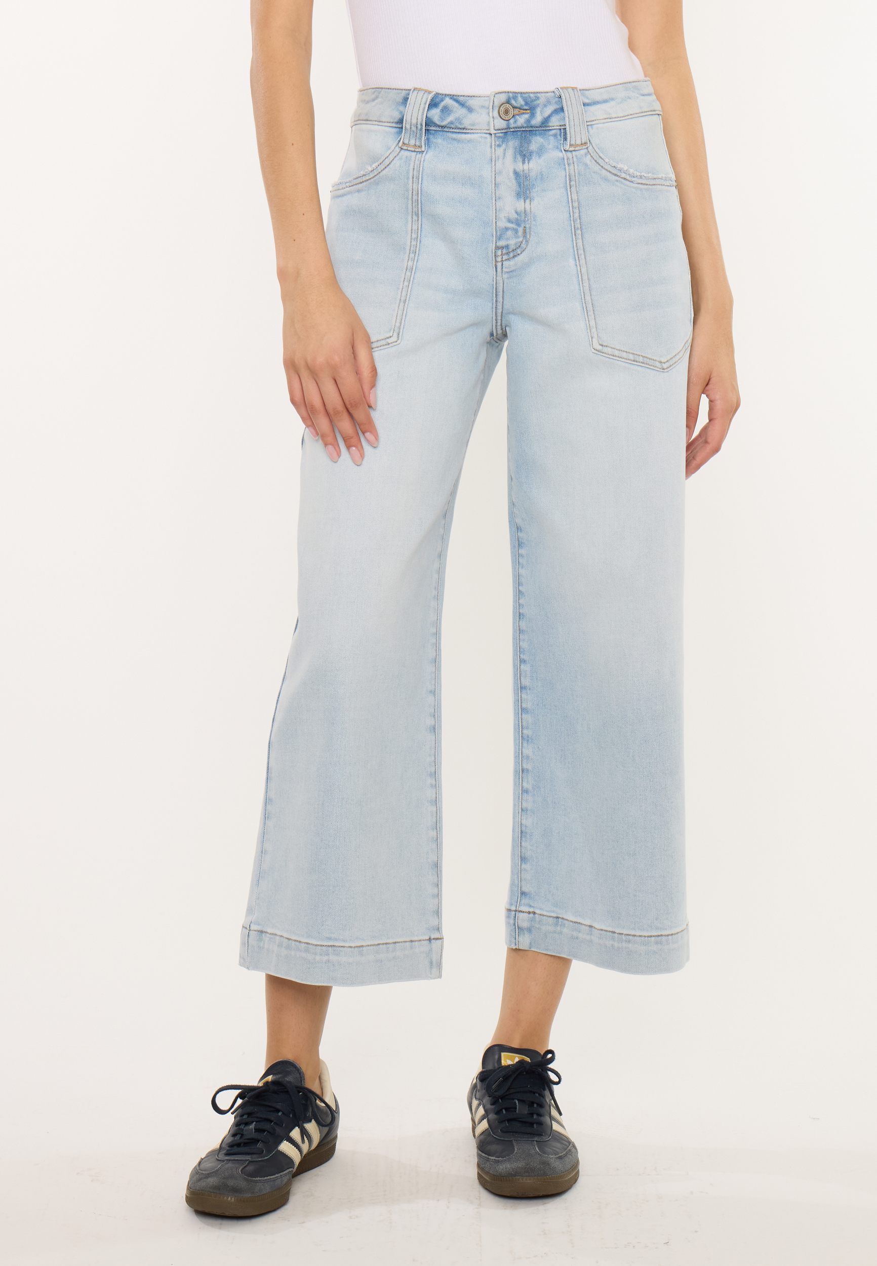 KanCan&trade; High Rise Patch Pocket Wide Leg Cropped Jean