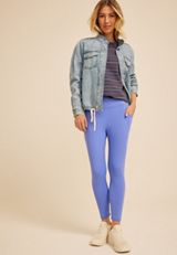 Smooth High Rise 7/8 Legging, C9460, small