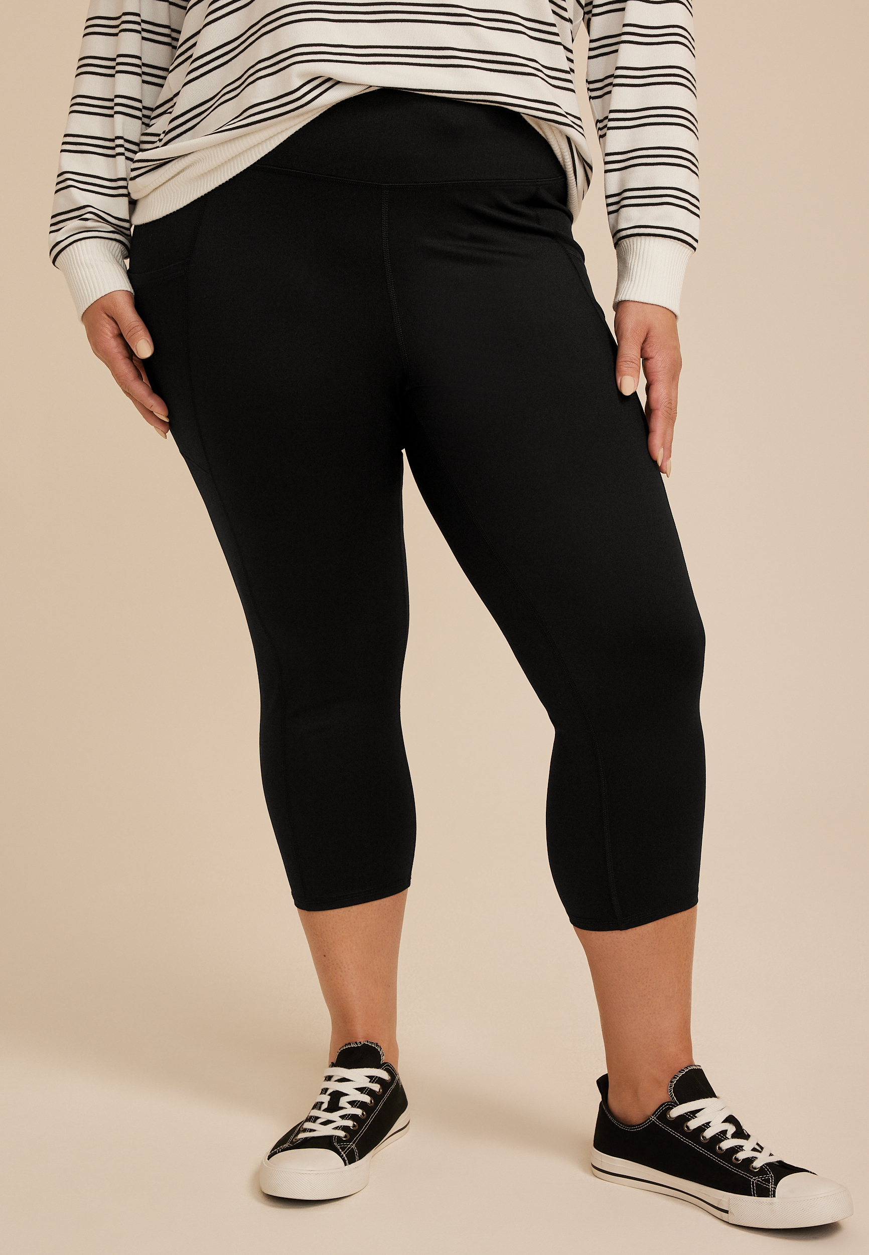 Plus Size High Rise Pocket Luxe Capri Legging