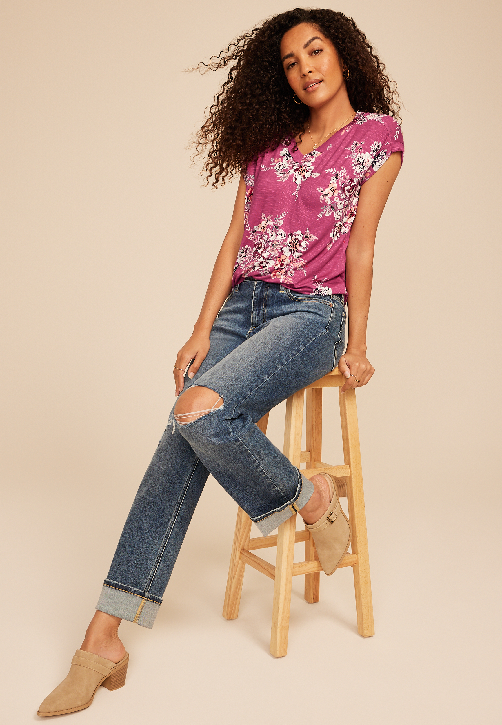 24/7 Berkley Pink Floral V Neck Short Sleeve Tee, C6234, large